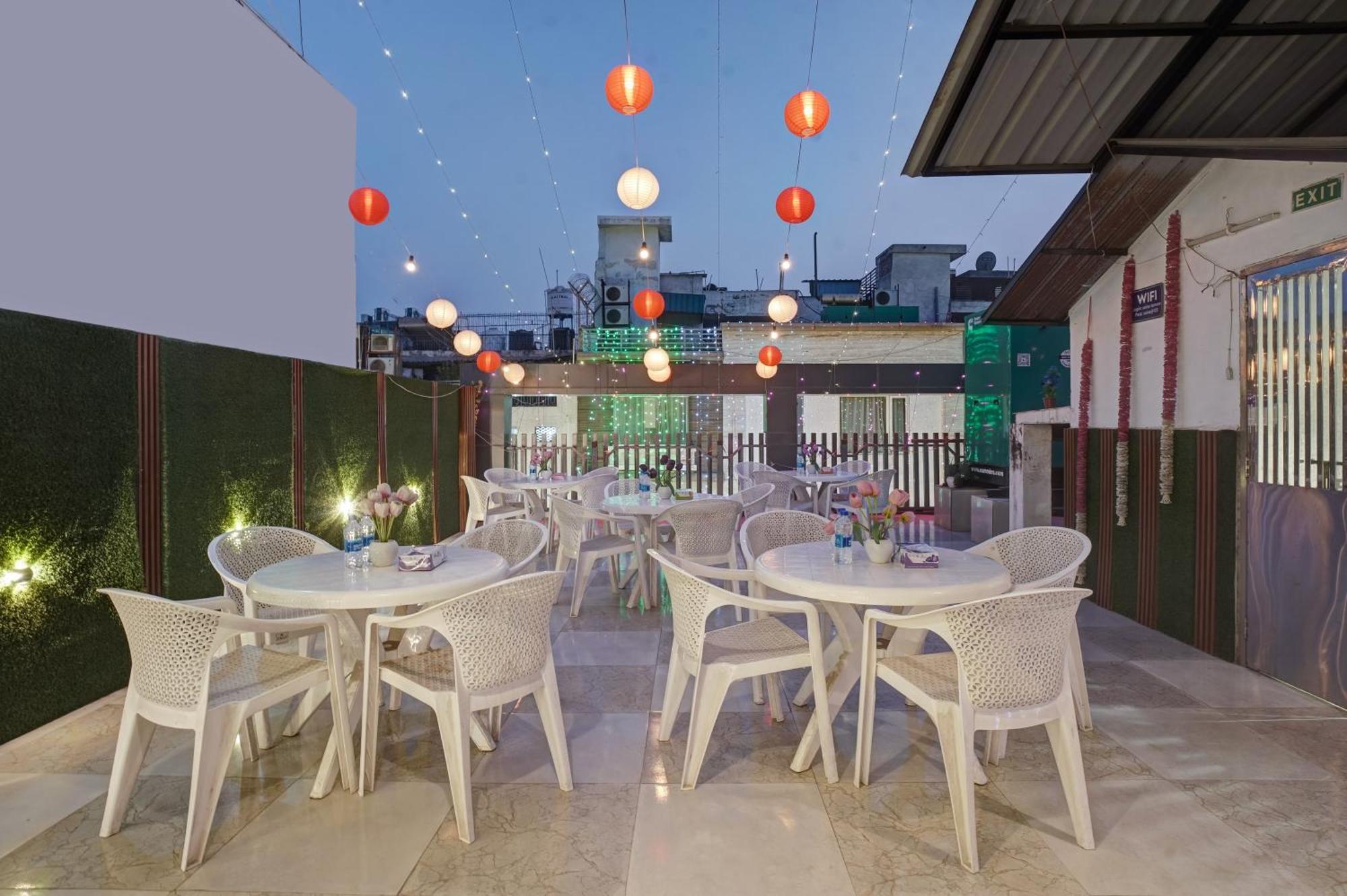The Saina International - New Delhi, Paharganj Hotel Exterior photo