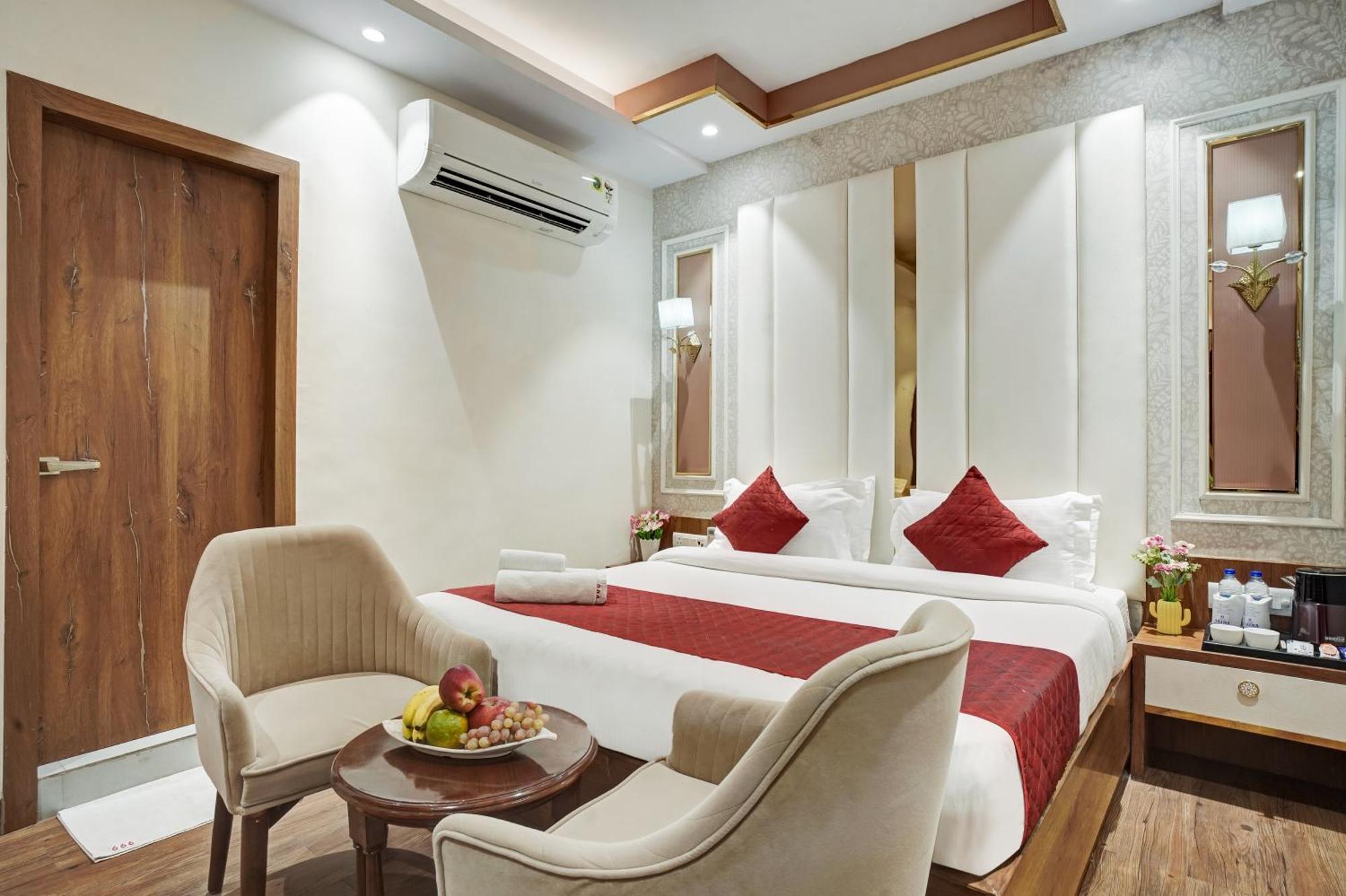 The Saina International - New Delhi, Paharganj Hotel Exterior photo