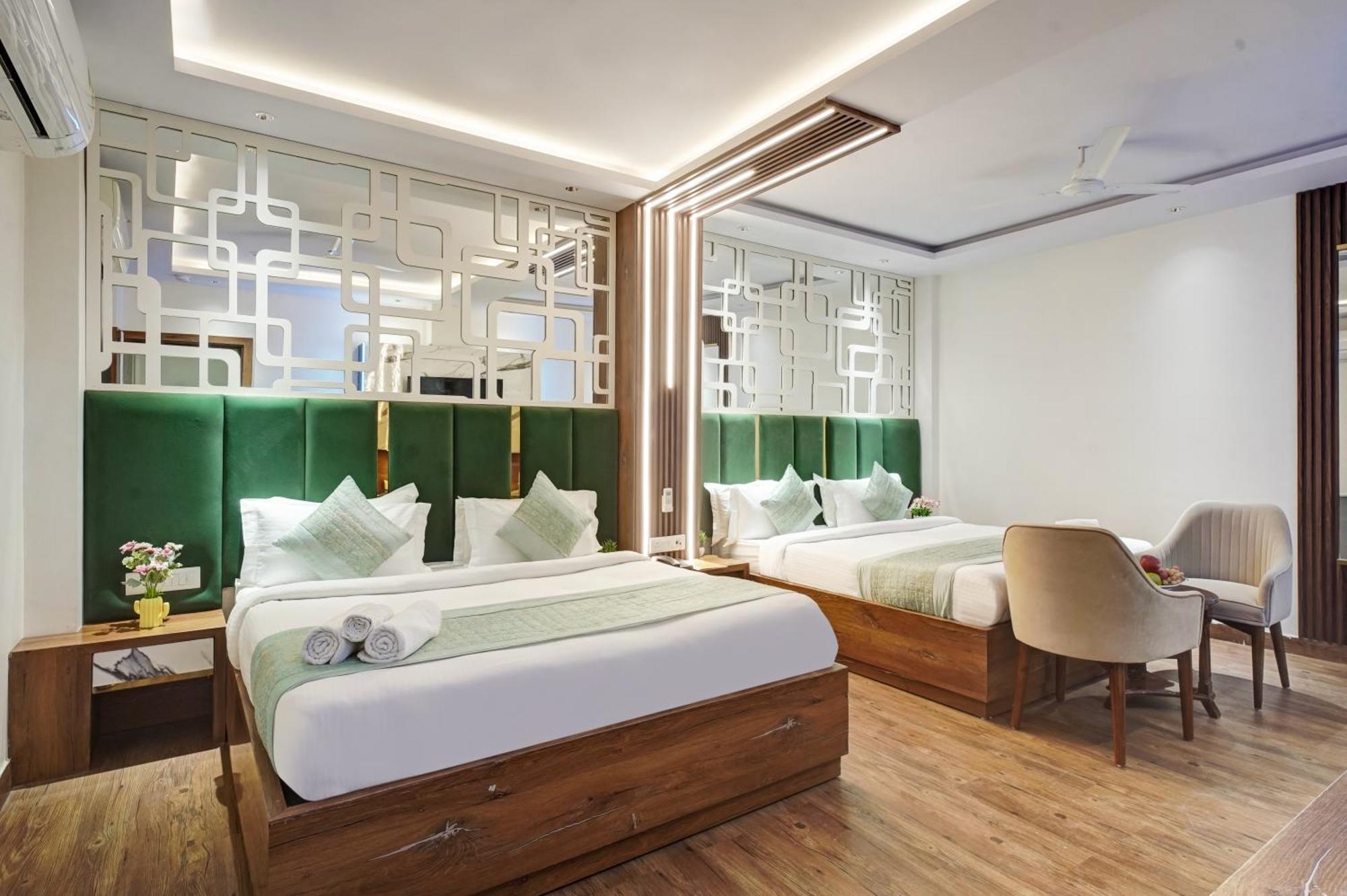 The Saina International - New Delhi, Paharganj Hotel Exterior photo